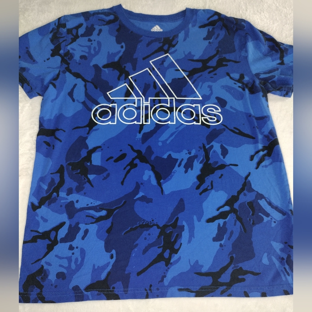 Boys Youth XL Tshirt